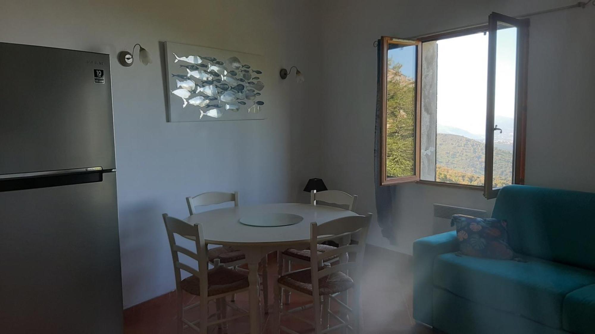 Gite La Fontaine Corse Loreto-di-Casinca Ruang foto